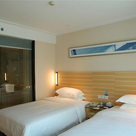 City Comfort Inn North Shenzhen Airport Экстерьер фото