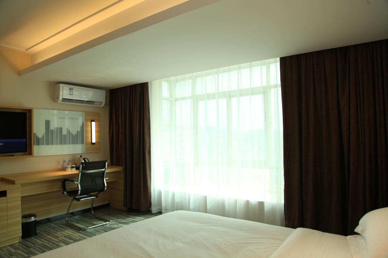 City Comfort Inn North Shenzhen Airport Экстерьер фото